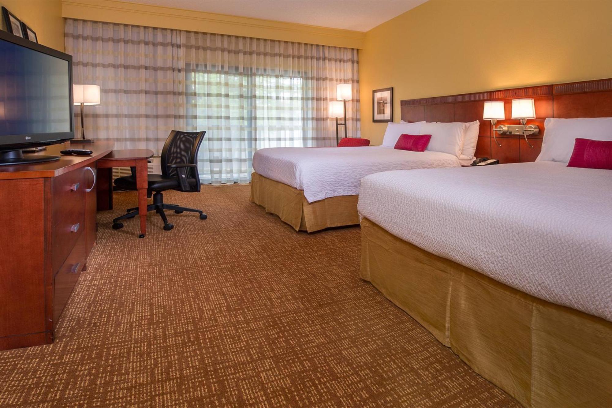 מלון Dumbarton Courtyard By Marriott Richmond West מראה חיצוני תמונה